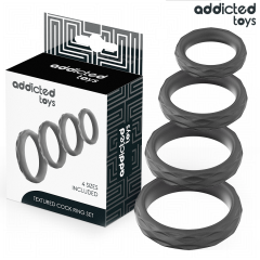 ADDICTED TOYS - SET MIT STRUKTURIERTEM COCKRING IN 4 GR�SSEN